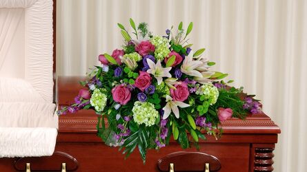 Casket Spray 022 from Lloyd's Florist, local florist in Louisville,KY