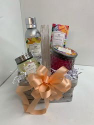 GREENLEAF GIFT BASKET from Lloyd's Florist, local florist in Louisville,KY
