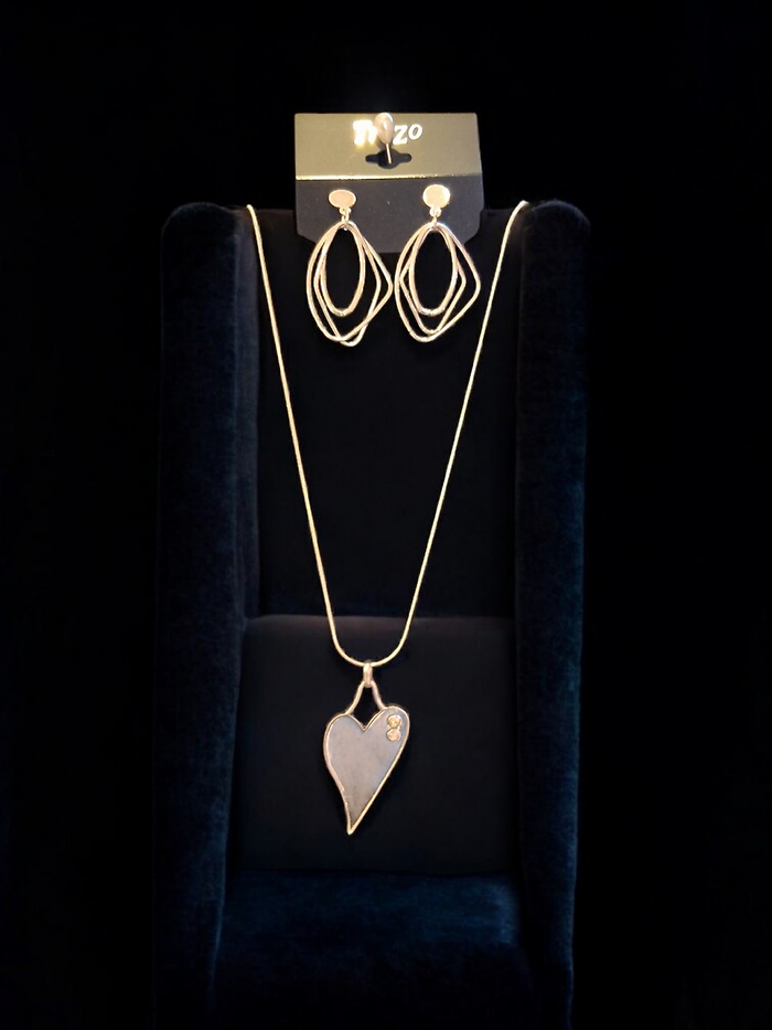 Heart Necklace with Earrings
