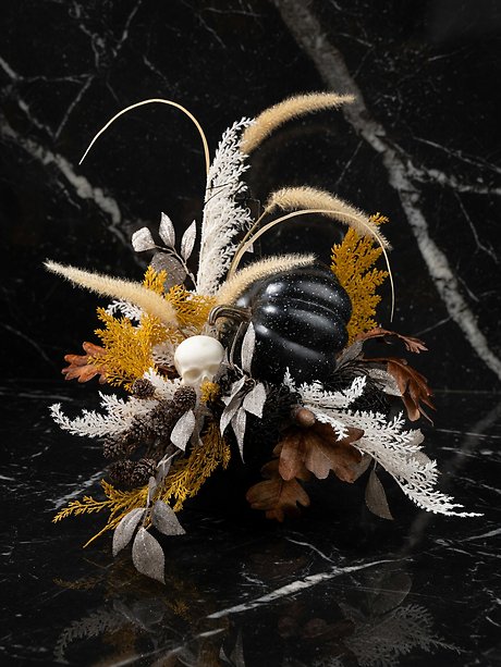 The Deluxe Skull Silk Arrangement