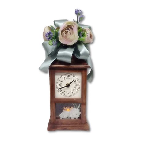 CLOCK WITH CANDLE
