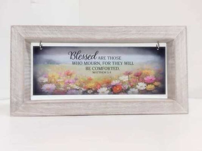 LONG HANGING PLAQUE 